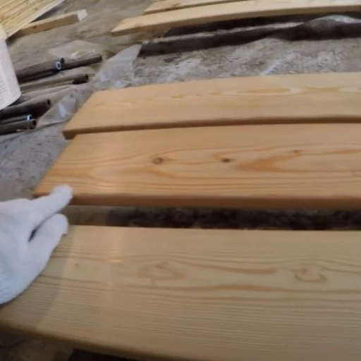 Доска террасная лиственница гладкая 28*190*2500, сорт А (0,475м2)